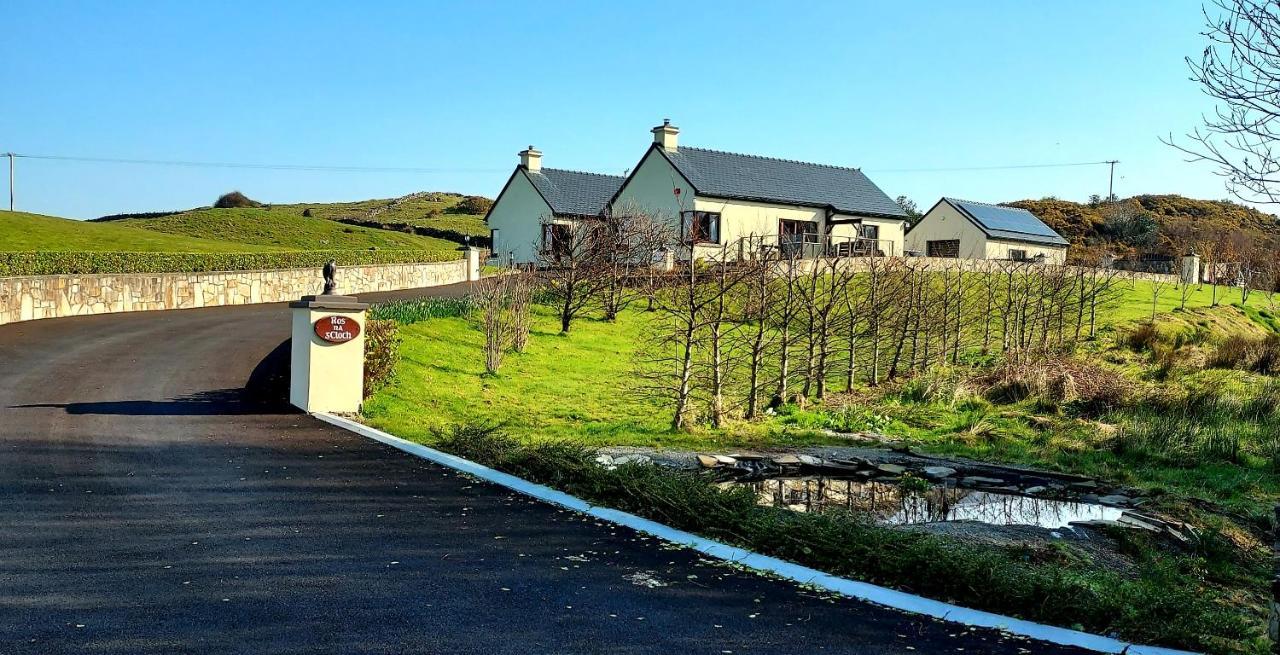 Bed and Breakfast Ros Na Gcloch Westport Esterno foto